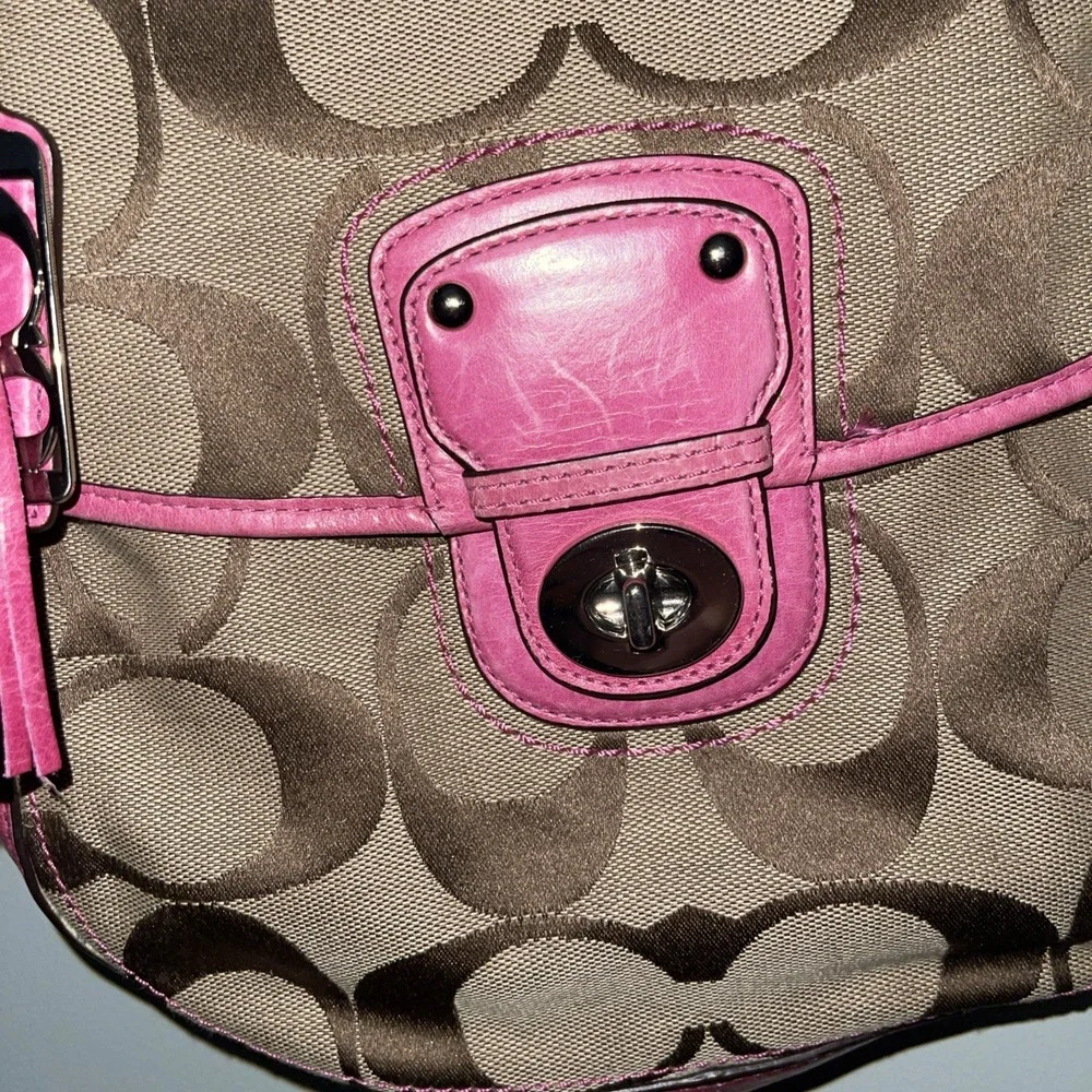 Coach Willis 70th Anniversary Brown Signature With Pink Leather Top Handle 19034 - Picture 4 of 15